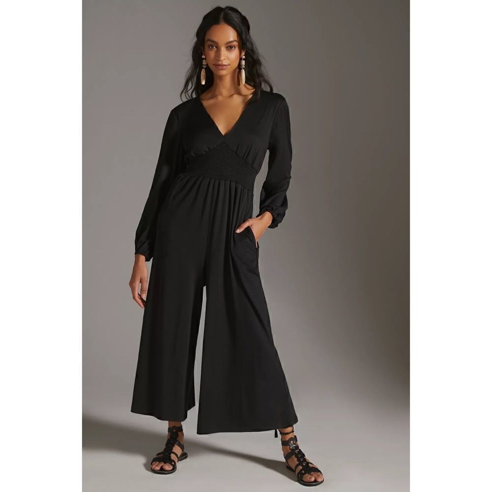 Anthropologie - Hutch Wide-Leg V-Neck Jumpsuit - Picture 4 of 9